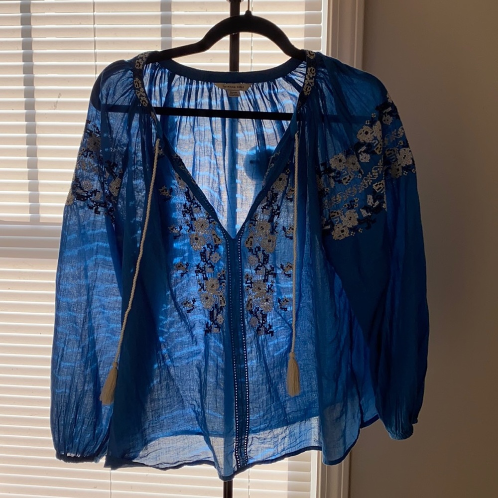 American Eagle peasant top